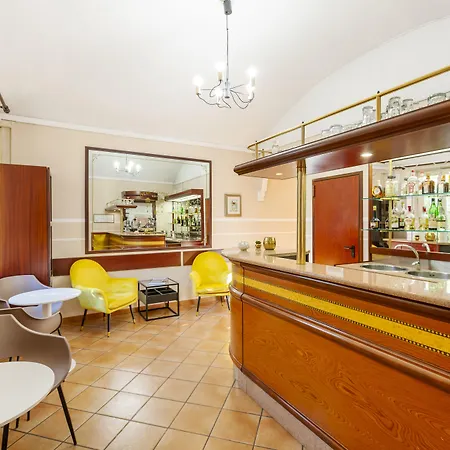 Castello 3* 토리노