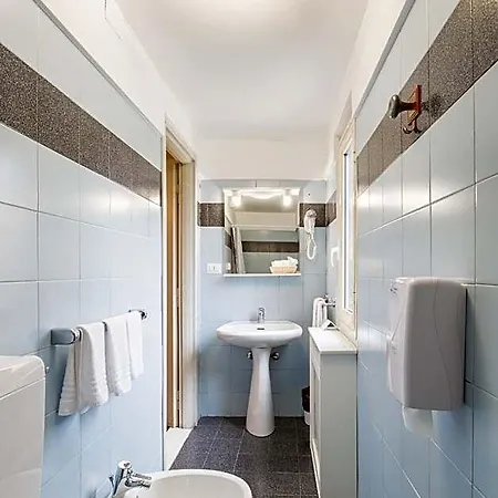 Castello Hotel 3*