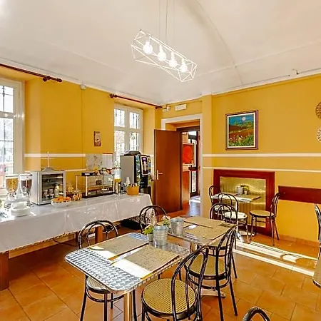 Castello Hotel 3*