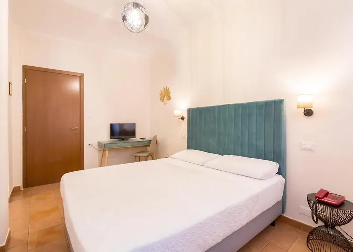 מלון Castello 3*