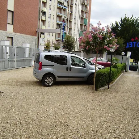 Castello 3* トリノ